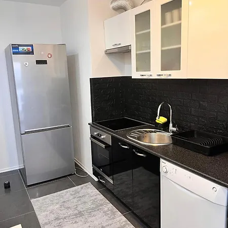 Apartament Dania *